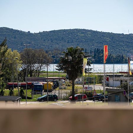 Apartments Ivo Bozinovic Tivat Eksteriør bilde